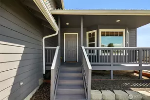 2502 Harvester Loop, East Wenatchee, WA 98802 - Photo 3