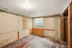 8914 30th Ave NW, Seattle, WA 98117 - Photo 29