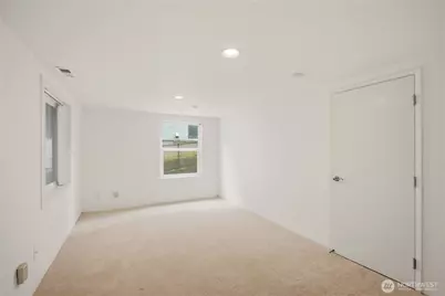 8914 30th Avenue NW, Seattle, WA 98117 - Photo 23