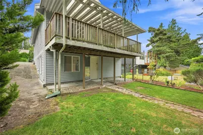 8914 30th Avenue NW, Seattle, WA 98117 - Photo 33