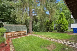 8914 30th Ave NW, Seattle, WA 98117 - Photo 25