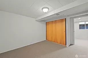7412 S 8th St, Tacoma, WA 98465 - Photo 33