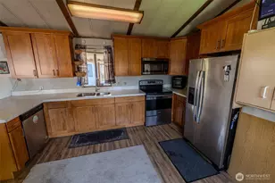 375 Union Ave SE, Renton, WA 98059 - Photo 5