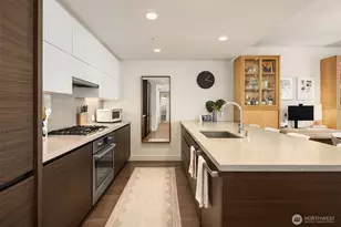 583 Battery St, Seattle, WA 98121 - Photo 9