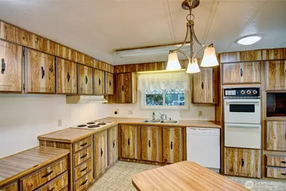 5900 64th Street NE #105, Marysville, WA 98270 - Photo 9