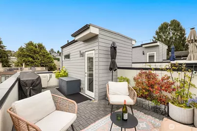 1829 11 Avenue W #D, Seattle, WA 98119 - Photo 25