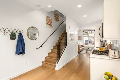 1829 11 Avenue W #D, Seattle, WA 98119 - Photo 11