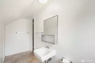 9917 NE 190th St, Bothell, WA 98011 - Photo 11