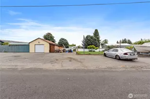 7 S Roland Ave, East Wenatchee, WA 98802 - Photo 3