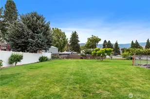 7 S Roland Ave, East Wenatchee, WA 98802 - Photo 9