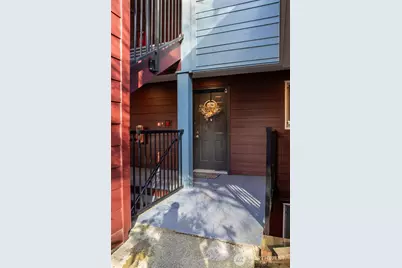 15917 Waynita Way NE #E206, Bothell, WA 98011 - Photo 3