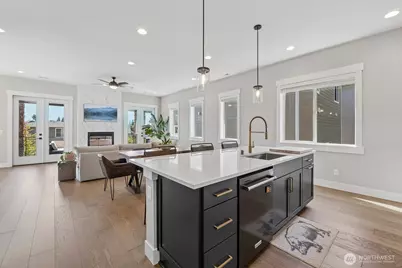7504 S 129th Place, Seattle, WA 98178 - Photo 11