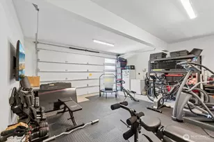 7504 S 129th Pl, Seattle, WA 98178 - Photo 37
