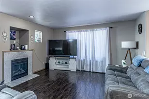 10710 185th Ave E, Bonney Lake, WA 98391 - Photo 5