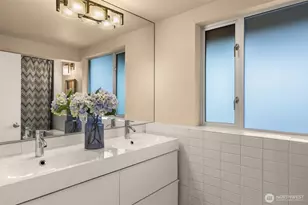 5930 Wilson Ave S, Seattle, WA 98118 - Photo 27