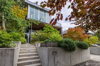 2112 N 46th Street, Seattle, WA 98103 - Photo 39