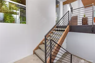2112 N 46th St, Seattle, WA 98103 - Photo 5