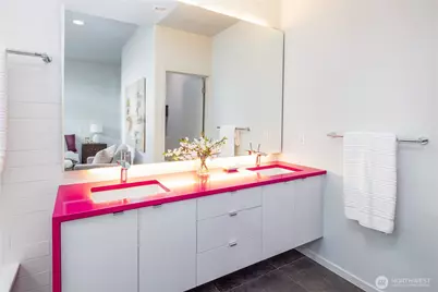 2112 N 46th Street, Seattle, WA 98103 - Photo 29