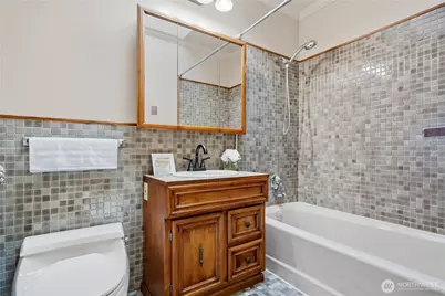 12221 8th Avenue NW, Seattle, WA 98177 - Photo 13