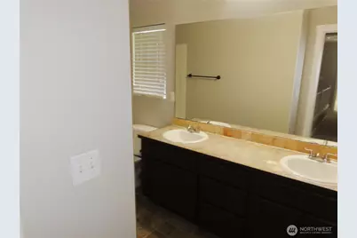 18505 11th Lane E, Spanaway, WA 98387 - Photo 13