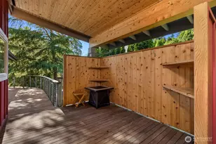 6575 NE Honeysuckle Ln, Bainbridge Island, WA 98110 - Photo 29