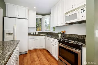 12714 3rd Avenue NW, Seattle, WA 98177 - Photo 9