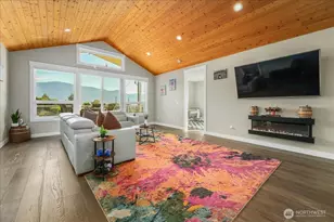 750 Lakeshore Dr, Manson, WA 98831 - Photo 13