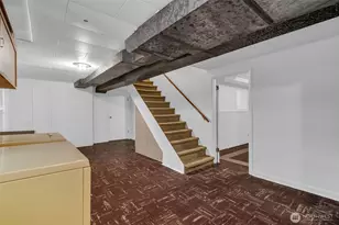 5711 38th Ave NE, Seattle, WA 98105 - Photo 21
