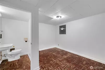 5711 38th Avenue NE, Seattle, WA 98105 - Photo 23