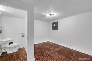 5711 38th Ave NE, Seattle, WA 98105 - Photo 23