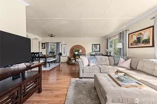 2419 Jahn Ave NW, Gig Harbor, WA 98335 - Photo 5