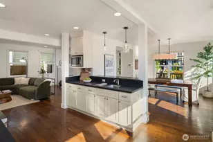 2313 E Mercer St, Seattle, WA 98112 - Photo 11