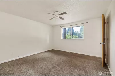 760 NW Firglade Drive, Bremerton, WA 98311 - Photo 11