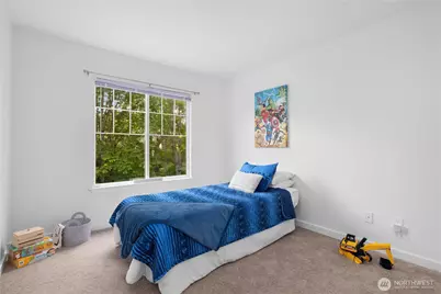 22526 SE 12th Place, Sammamish, WA 98075 - Photo 27