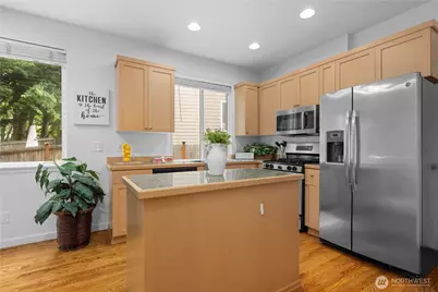 22526 SE 12th Place, Sammamish, WA 98075 - Photo 17