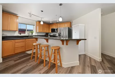 12534 15th Avenue NE #36, Seattle, WA 98125 - Photo 7