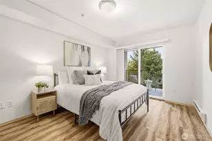 9057 Greenwood Ave N, Seattle, WA 98103 - Photo 11