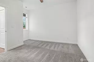 11526 SE 238th St, Kent, WA 98031 - Photo 5
