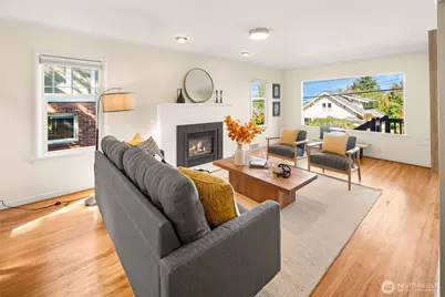 3205 E Pine Street, Seattle, WA 98122 - Photo 5