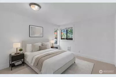 3401 Wallingford Avenue N #210, Seattle, WA 98103 - Photo 5