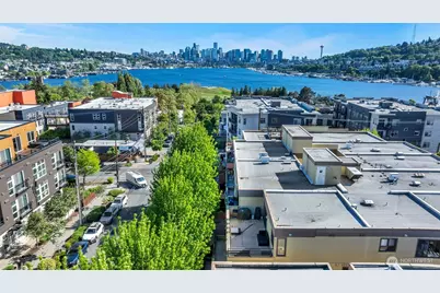 3401 Wallingford Avenue N #210, Seattle, WA 98103 - Photo 23