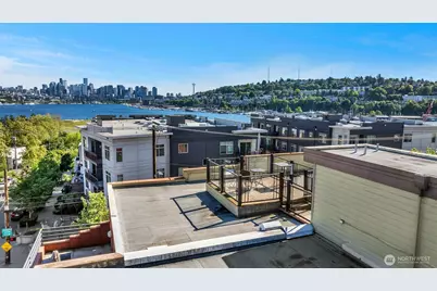 3401 Wallingford Avenue N #210, Seattle, WA 98103 - Photo 17