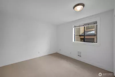 3401 Wallingford Avenue N #210, Seattle, WA 98103 - Photo 13