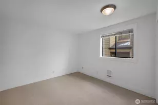 3401 Wallingford Ave N, Seattle, WA 98103 - Photo 13