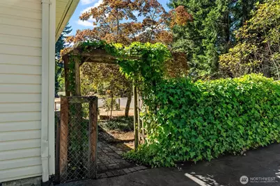 10939 Branch Place SE, Port Orchard, WA 98367 - Photo 31