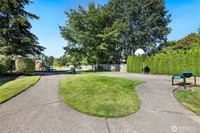 18066 169th Avenue SE, Renton, WA 98058 - Photo 37