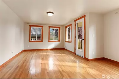 900 SW Elmgrove Street, Seattle, WA 98106 - Photo 7