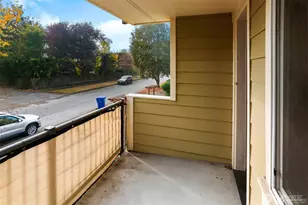 900 SW Elmgrove St, Seattle, WA 98106 - Photo 9