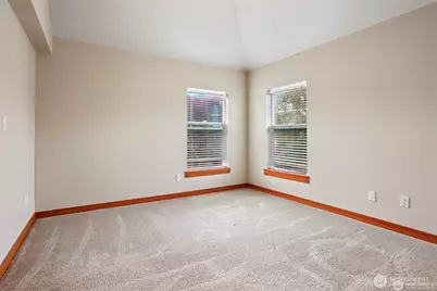 900 SW Elmgrove Street, Seattle, WA 98106 - Photo 21