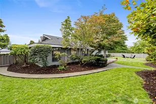 921 129th St S, Tacoma, WA 98444 - Photo 33